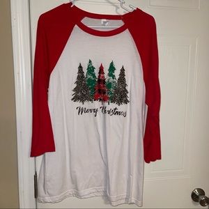 Merry Christmas raglan red white sz large vguc